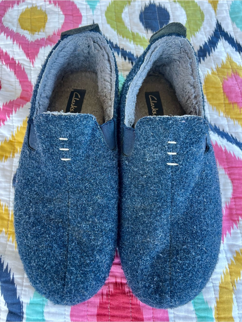 Clarks Men’s Navy Blue Slip-On Fleece Lined Slippers. Size 12.